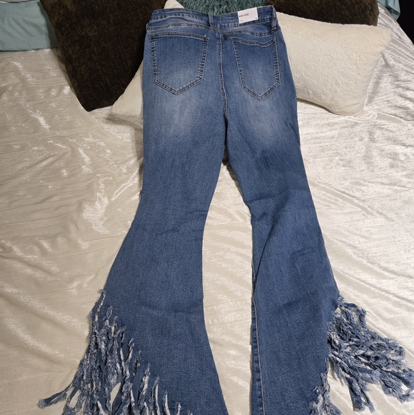 Distressed Blue Flare Jeans with Fringe By Rue Size 14 NWT - Picture 2 of 11